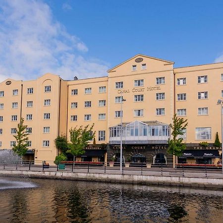 Canal Court Ньюрі Екстер'єр фото